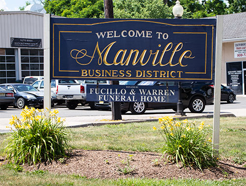 Veterans Plaza - Welcome to Manville Sign
